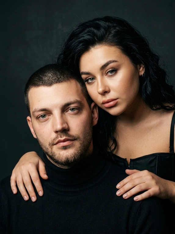 Студийный портрет пары: вариант результата 2