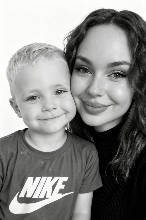 Сверхреалистичная черно-белая художественная фотография 8K женщины и ребенка, снятая очень крупным планом, щека к щеке так что видны только правая половина лица женщины и левая половина лица ребенка. которые смотрят в камеру. Их лица расположены рядом, почти соприкасаясь, образуя идеально сбалансированную симметричную композицию. Каждая деталь передана с фотографической точностью: тонкая текстура кожи и плавные градиенты света и тени. Видимая половина женщины включает ее бровь, один глаз , часть ее носа, щеку и губы, слегка приоткрытые в нежной, естественной улыбке, Видимая половина ребенка включает один глаз , круглую мягкую щеку, часть носа и небольшую улыбку, Фон белый и слегка размытый, что подчеркивает эмоциональную близость между ними. Освещение мягкое и рассеянное, создает деликатный контраст и тональную глубину. На снимке запечатлены нежность, близость и связь между матерью и ребенком, запечатленные с потрясающей реалистичностью. Не меняй черты лиц. 